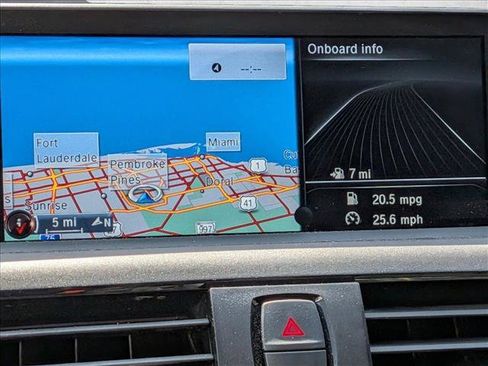 Used 2015 BMW M235i Coupe image 5