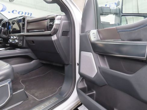 Used 2026 Ford F250 Platinum AWD/4WD image 35