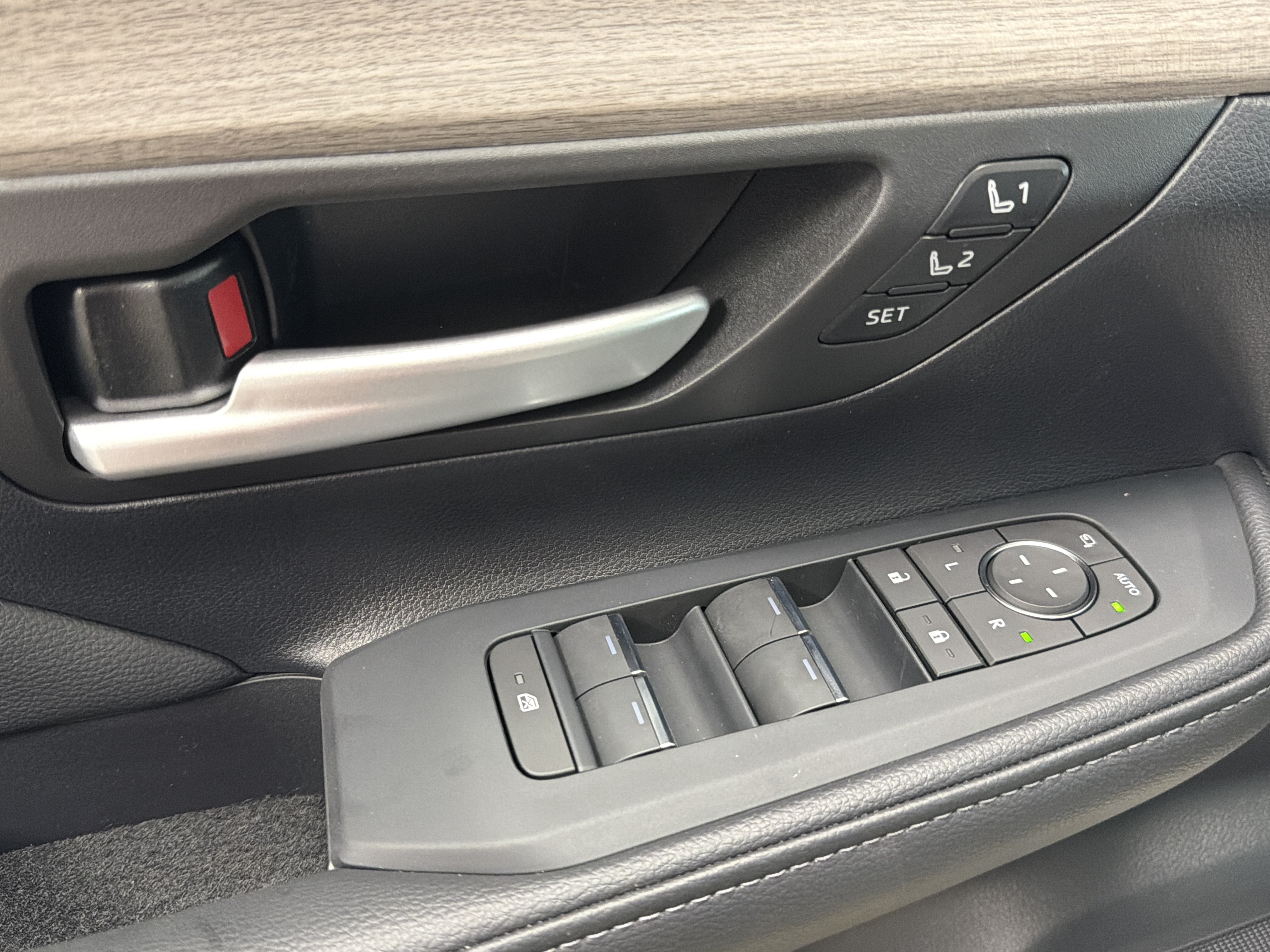 New 2026 Toyota Grand Highlander AWD image 24