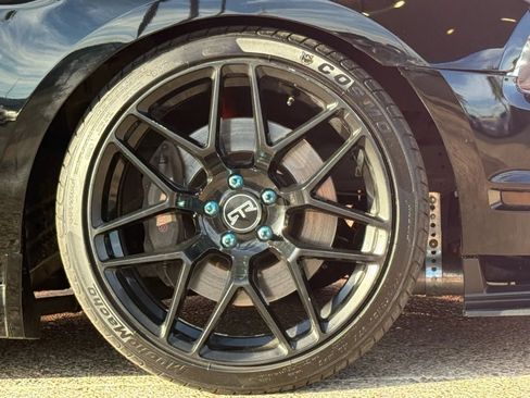 Used 2014 Ford Mustang Coupe image 26