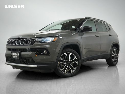 Used 2024 Jeep Compass Limited AWD/4WD image 1