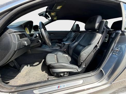 Used 2010 BMW M3 Convertible RWD image 19
