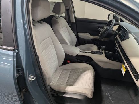 New 2026 Honda HR-V LX image 16