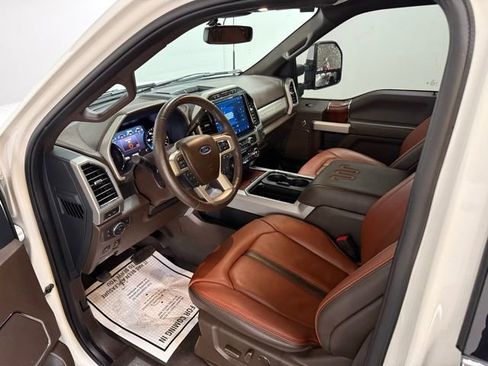Used 2022 Ford F350 King Ranch w/ Chrome Package image 15