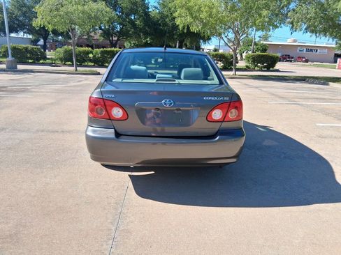 Used 2006 Toyota Corolla CE FWD image 5