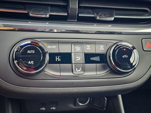 New 2026 Buick Envista Preferred image 23