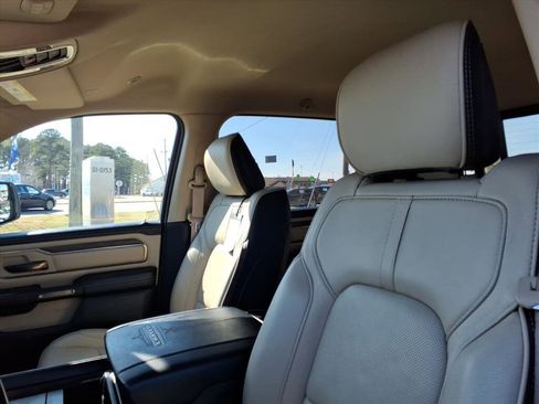 Used 2020 RAM 1500 Limited image 17