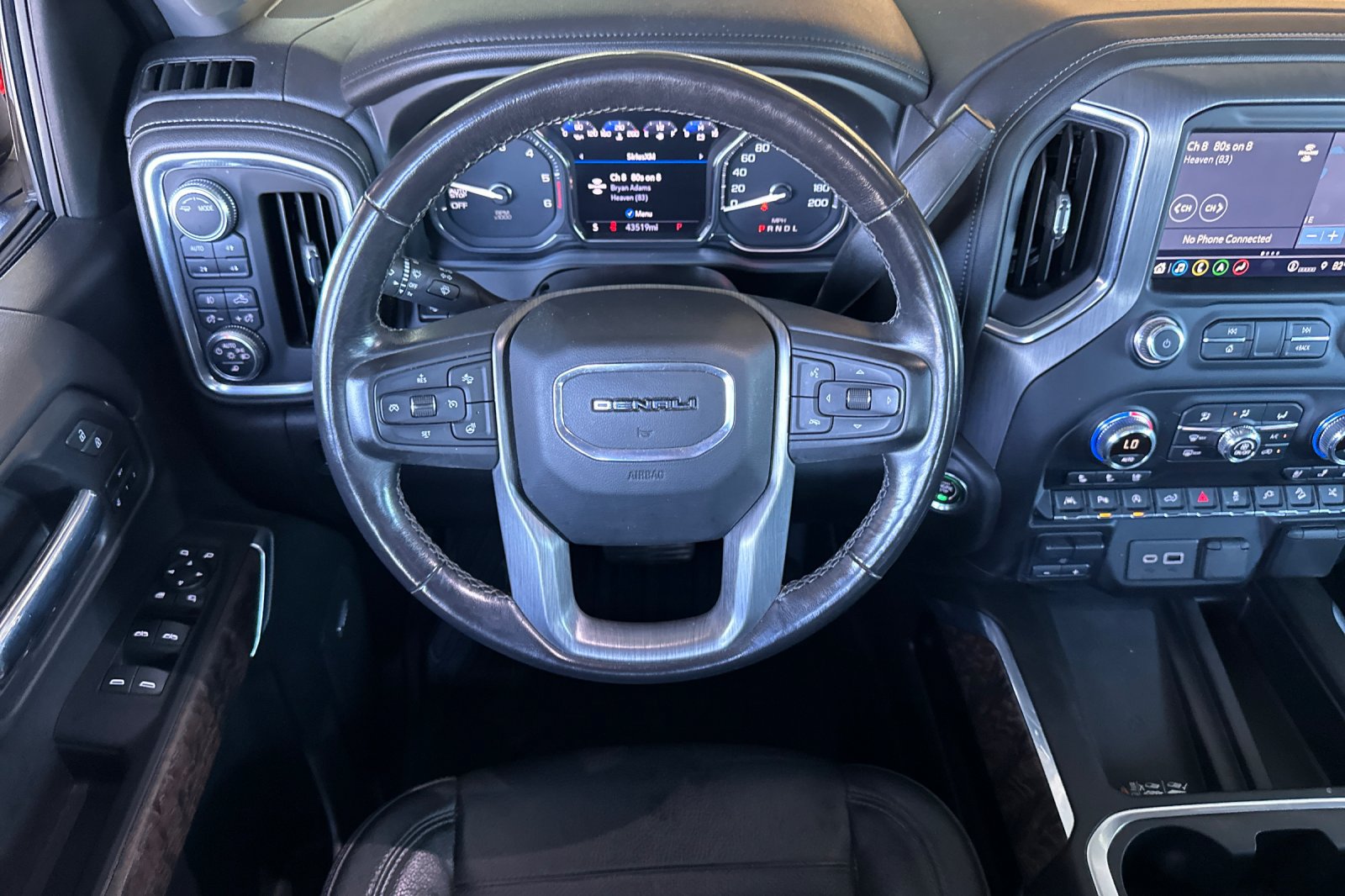 Used 2021 GMC Sierra 1500 Denali w/ Denali Carbonpro Edition AWD/4WD image 14