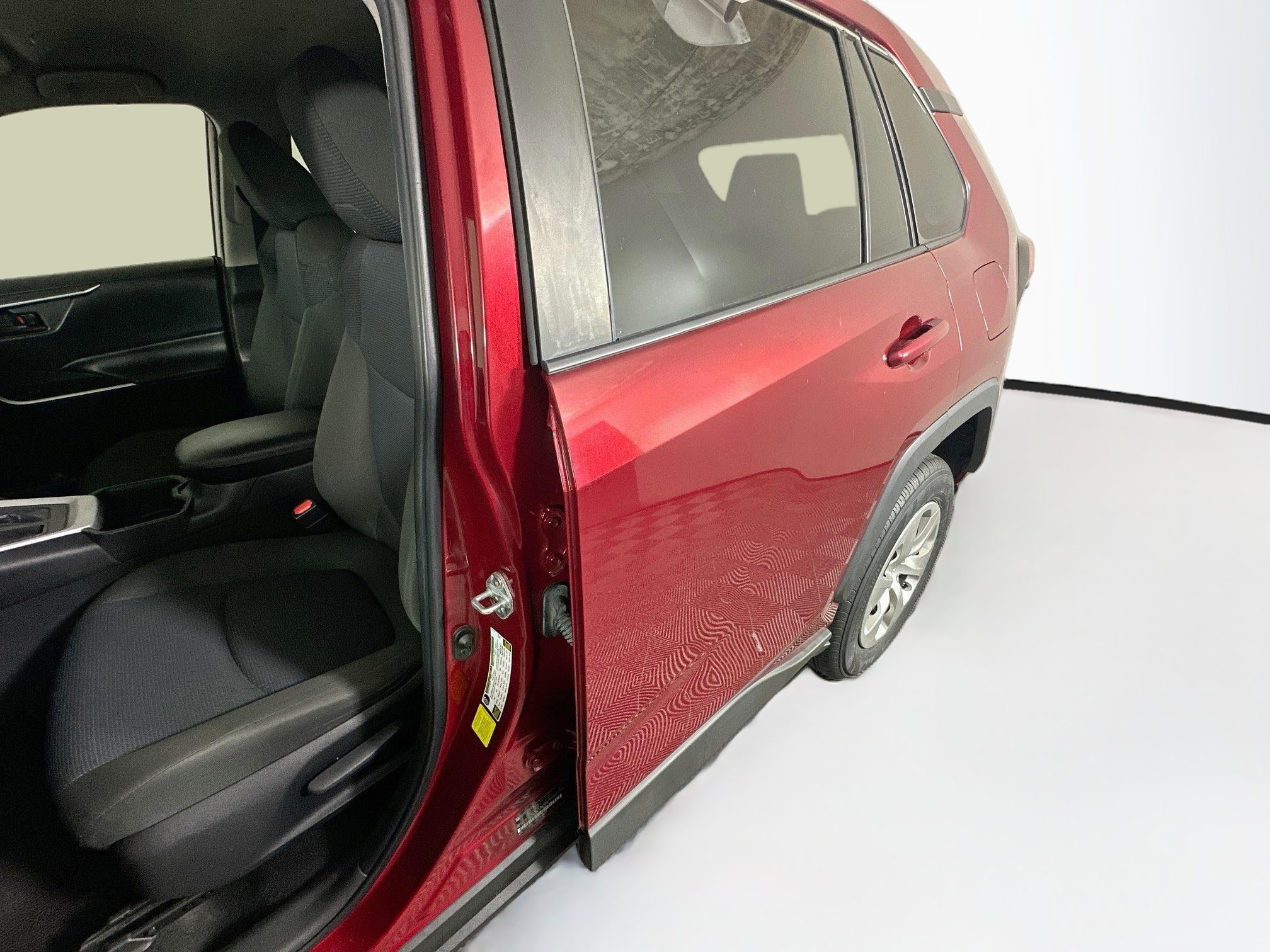 Used 2023 Toyota RAV4 LE FWD image 12