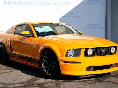 Used 2008 Ford Mustang GT image 1