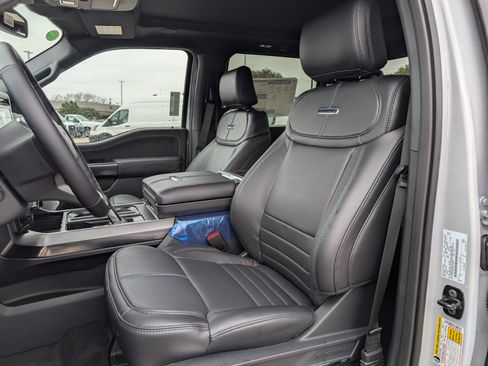 New 2025 Ford F150 Platinum w/ Equipment Group 702A High image 24