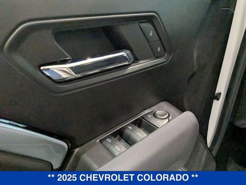 New 2025 Chevrolet Colorado Z71 w/ Midnight Edition image 13