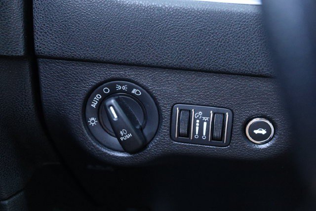Used 2022 Dodge Charger GT RWD image 19