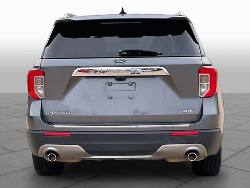 Used 2023 Ford Explorer Limited w/ Equipment Group 301A AWD/4WD image 5