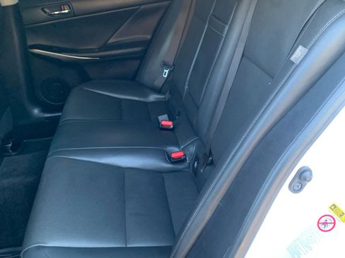 Used 2014 Lexus IS 250 image 8