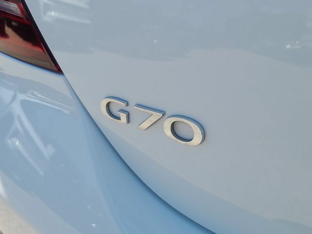 Used 2026 Genesis G70 2.5T RWD image 33