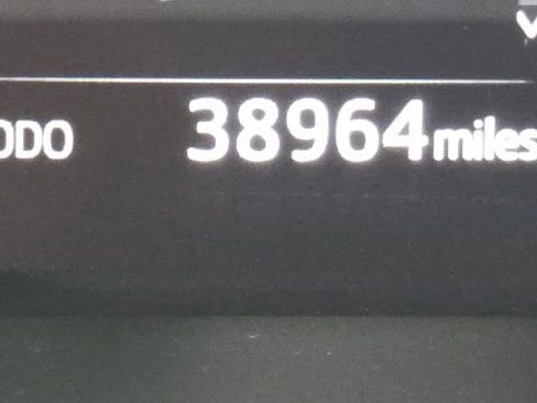 Used 2024 Toyota 4Runner SR5 Premium w/ SR5 Premium Package image 10