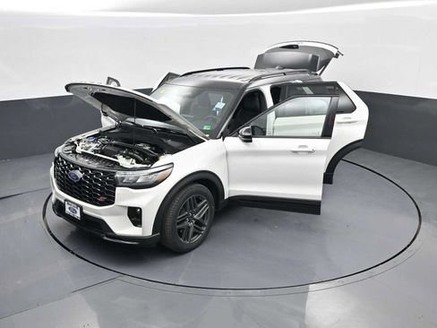 New 2026 Ford Explorer ST AWD/4WD image 72