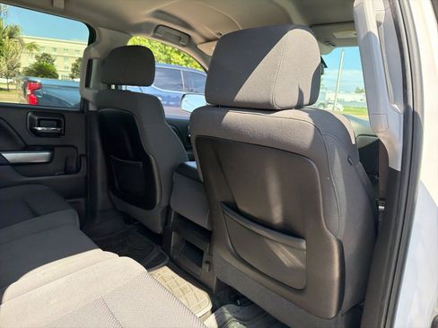 Used 2014 Chevrolet Silverado 1500 LT image 19