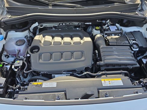 New 2026 Volkswagen Tiguan SEL R-Line AWD/4WD image 29