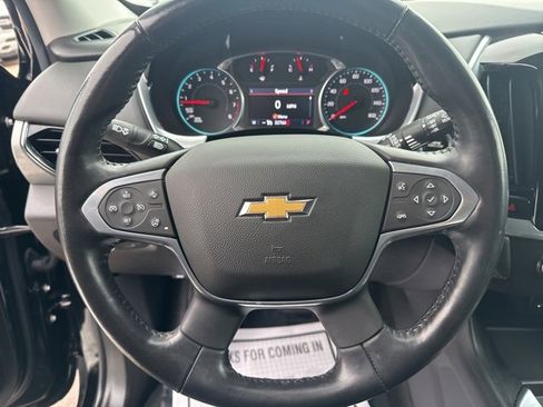 Used 2021 Chevrolet Traverse LT w/ LT Premium Package image 17