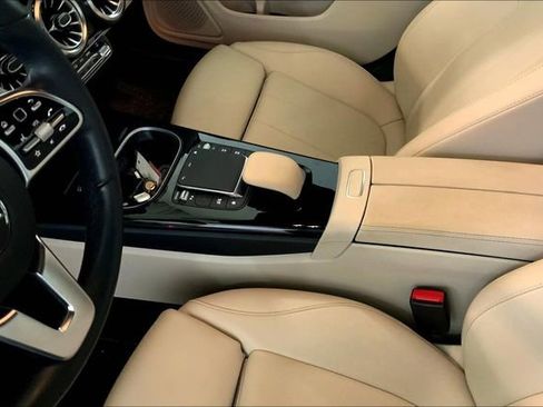 Used 2023 Mercedes-Benz CLA 250 image 8