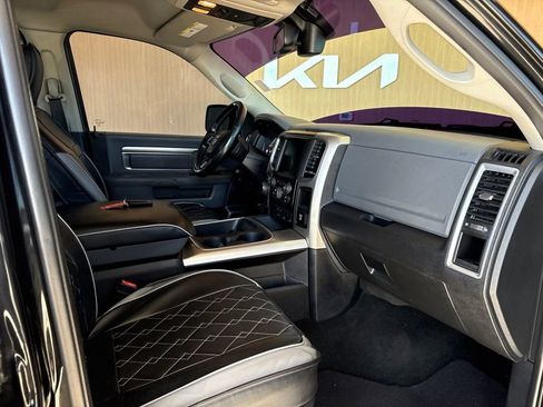 Used 2015 RAM 1500 Classic SLT w/ Luxury Group AWD/4WD image 24