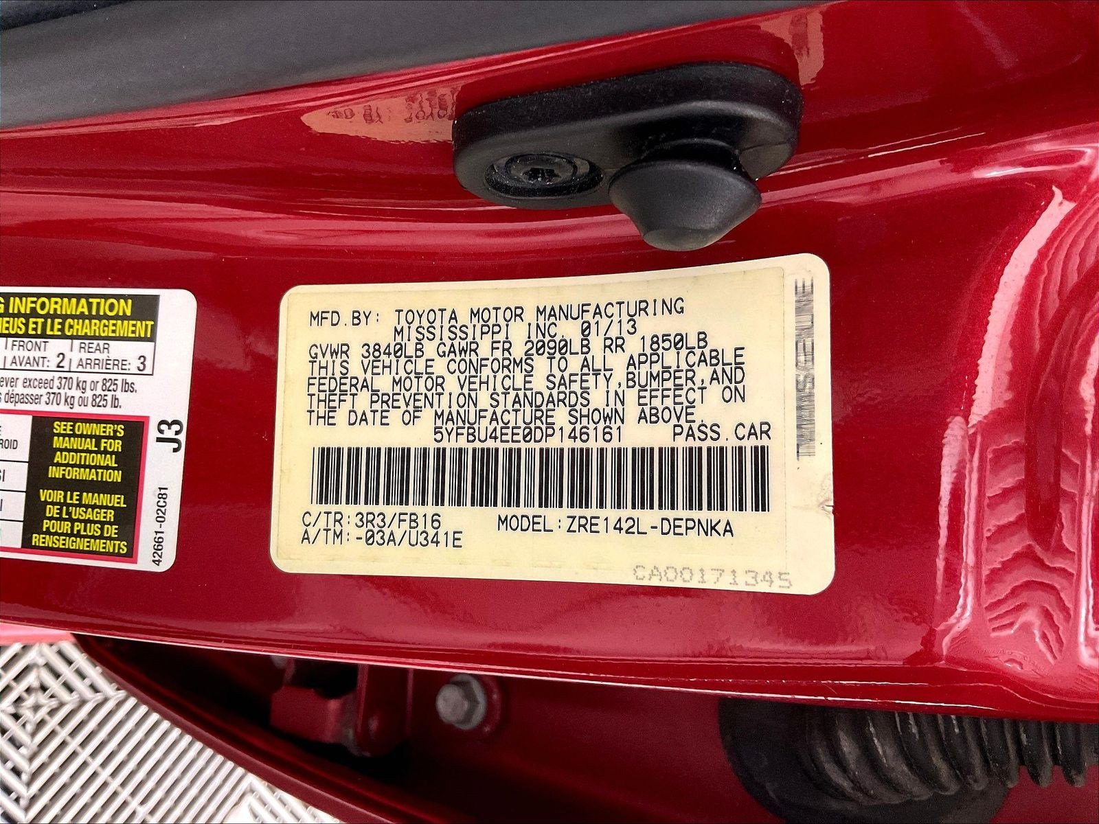 Used 2013 Toyota Corolla LE FWD image 16