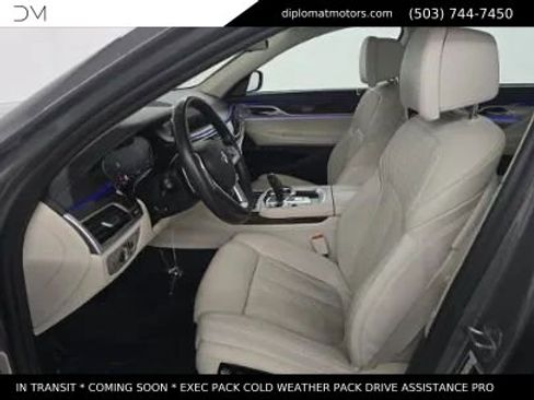 Used 2020 BMW 750i xDrive w/ Executive Package image 7