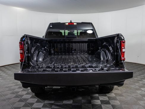 New 2026 RAM 1500 Express AWD/4WD image 39