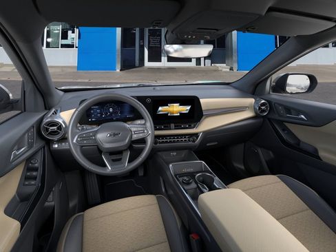 New 2026 Chevrolet Equinox ACTIV w/ Convenience Package III AWD/4WD image 15
