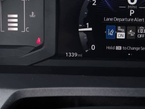 Used 2025 Toyota Tacoma SR5 image 26