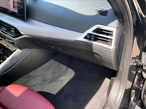 Used 2025 BMW 330i Sedan RWD image 17