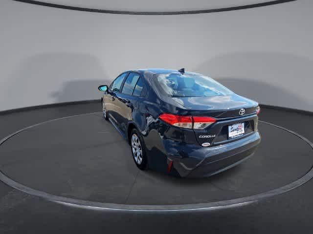 Used 2025 Toyota Corolla LE FWD image 6