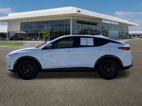 Used 2024 Buick Envista Sport Touring image 6