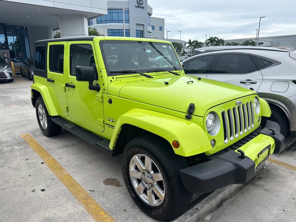 Used 2017 Jeep Wrangler Unlimited Sahara w/ Connectivity Group AWD/4WD image 1