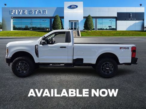 Used 2024 Ford F350 XL w/ 360-Degree Camera Package AWD/4WD image 4