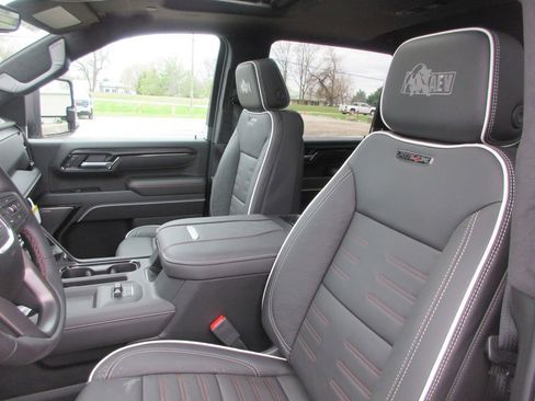 New 2026 GMC Sierra 2500 AT4X w/ AT4X AEV Edition image 12