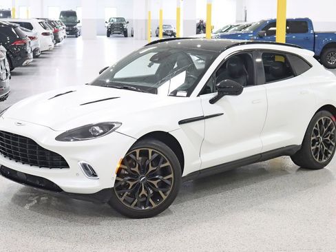 Used 2021 Aston Martin DBX AWD/4WD image 7
