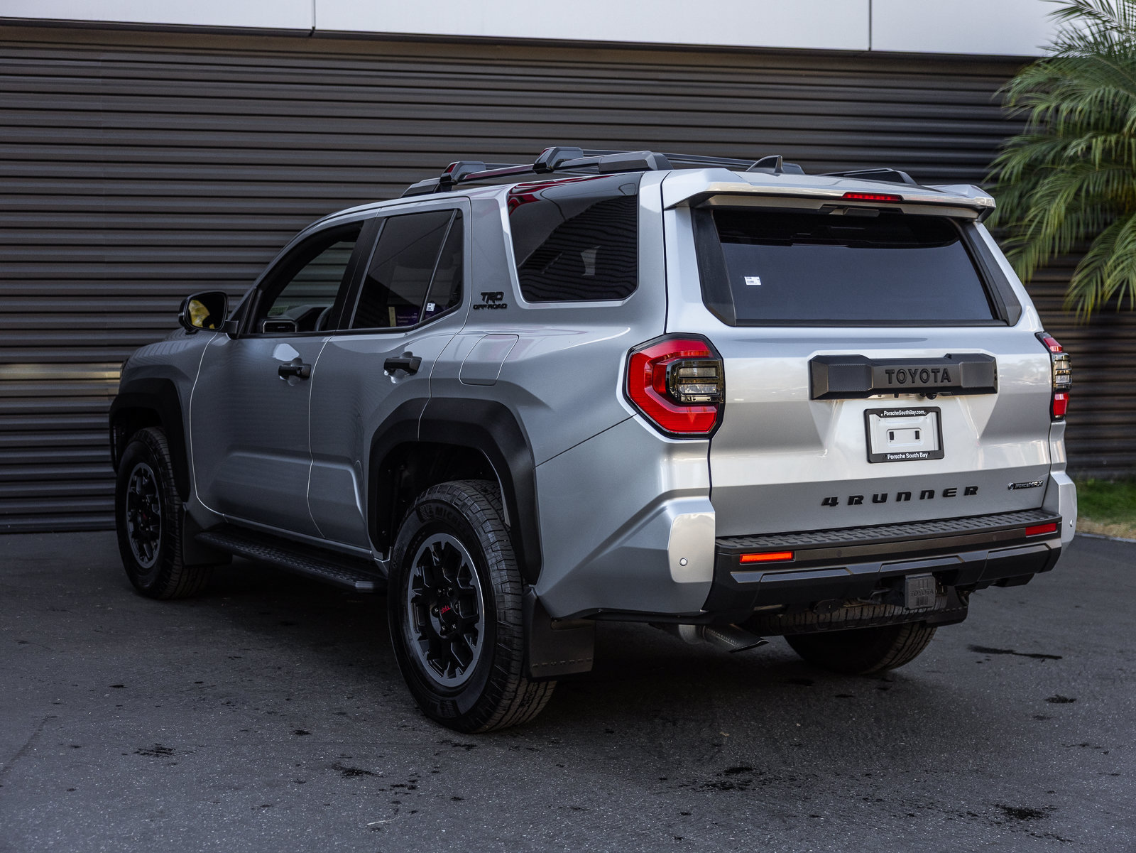 Used 2025 Toyota 4Runner TRD Off-Road Premium AWD/4WD image 3
