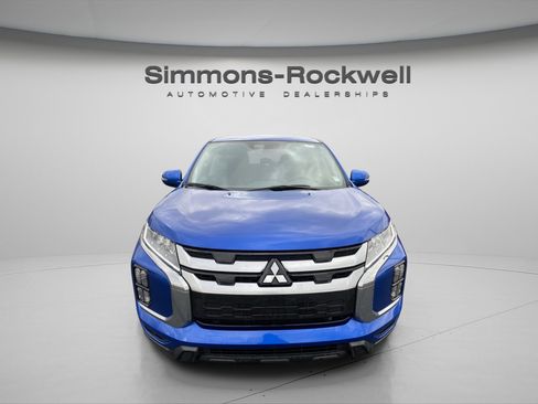 Used 2024 Mitsubishi Outlander Sport SE image 2