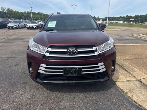 Used 2019 Toyota Highlander Plus image 7