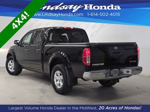 Used 2013 Nissan Frontier SV image 4