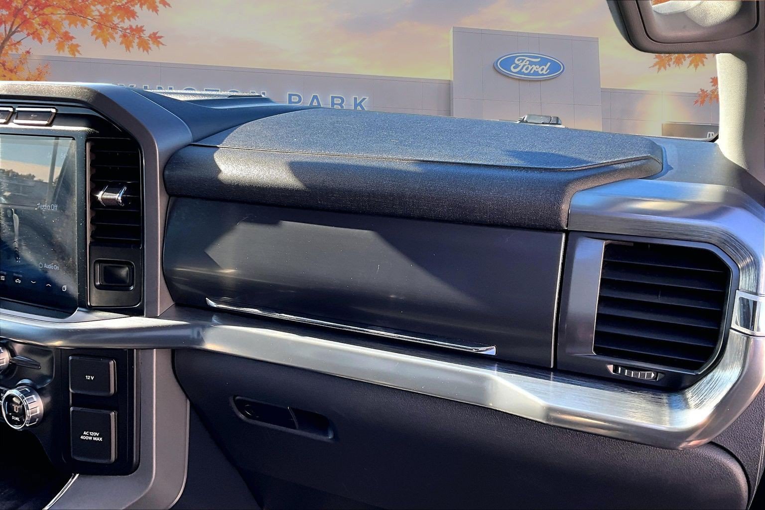 Used 2021 Ford F150 Lariat w/ FX4 Off-Road Package AWD/4WD image 27