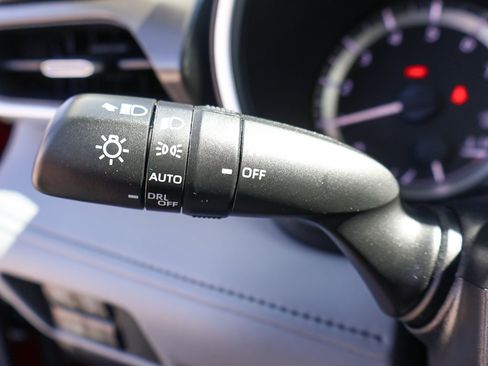 Used 2023 Toyota Highlander XLE image 44