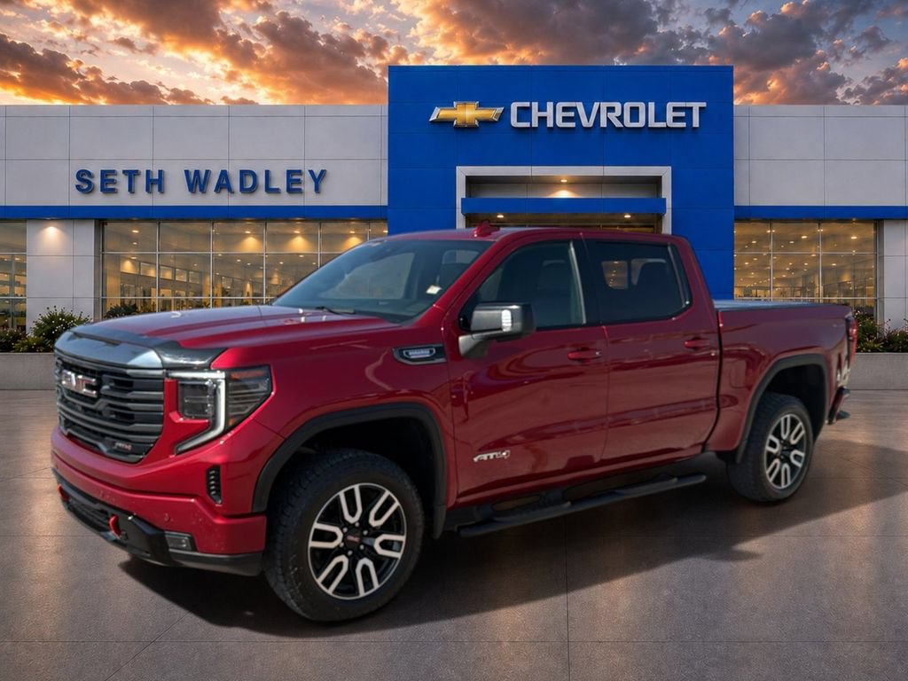 Used 2023 GMC Sierra 1500 AT4 w/ AT4 Premium Package AWD/4WD image 3