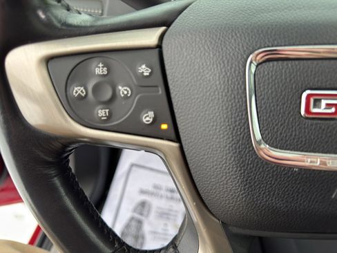 Used 2019 GMC Acadia Denali w/ Technology Package image 21