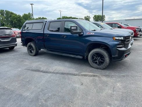 Used 2021 Chevrolet Silverado 1500 LT Trail Boss AWD/4WD image 2
