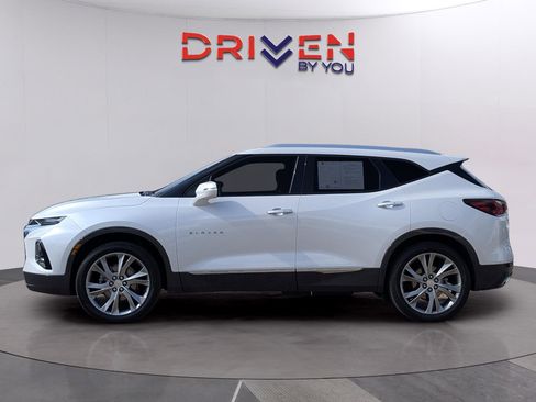 Used 2022 Chevrolet Blazer Premier image 2