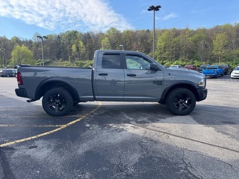 Used 2022 RAM 1500 Classic Warlock w/ Ceramic Gray Warlock Package AWD/4WD image 6